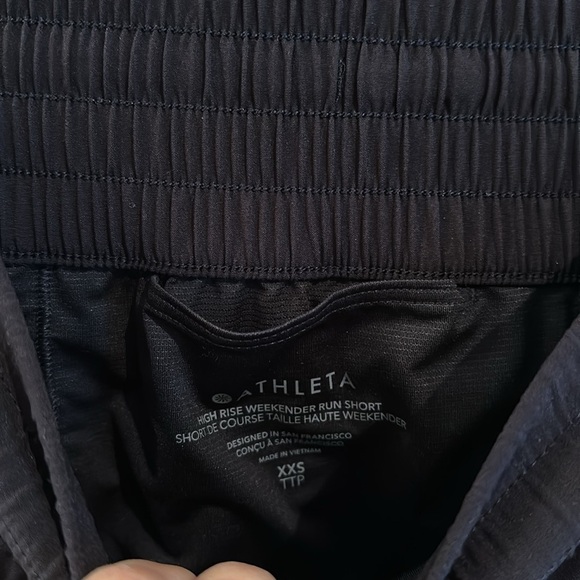 Athleta Weekender High Rise 3" Run Short - Picture 4 of 8